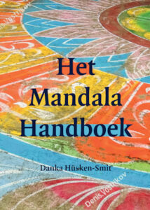 vwBOhetmandalahandboek0621.indd